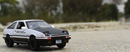 1:28 Toyota AE86 diecast pull back car with working lights! - JDM Global Warehouse