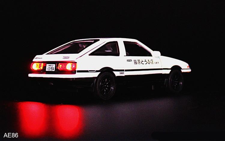 1:28 Toyota AE86 diecast pull back car with working lights! - JDM Global Warehouse